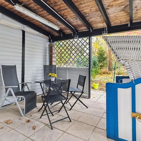 Vorstadtoase - 2 Personen - Eichwalde, Naehe Ber - Queensize-Bett, Netflix, Parken Екстер'єр фото